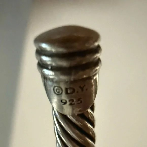 David Yurman Silver Cable Bracelet with Diamonds - Picture 5 of 5